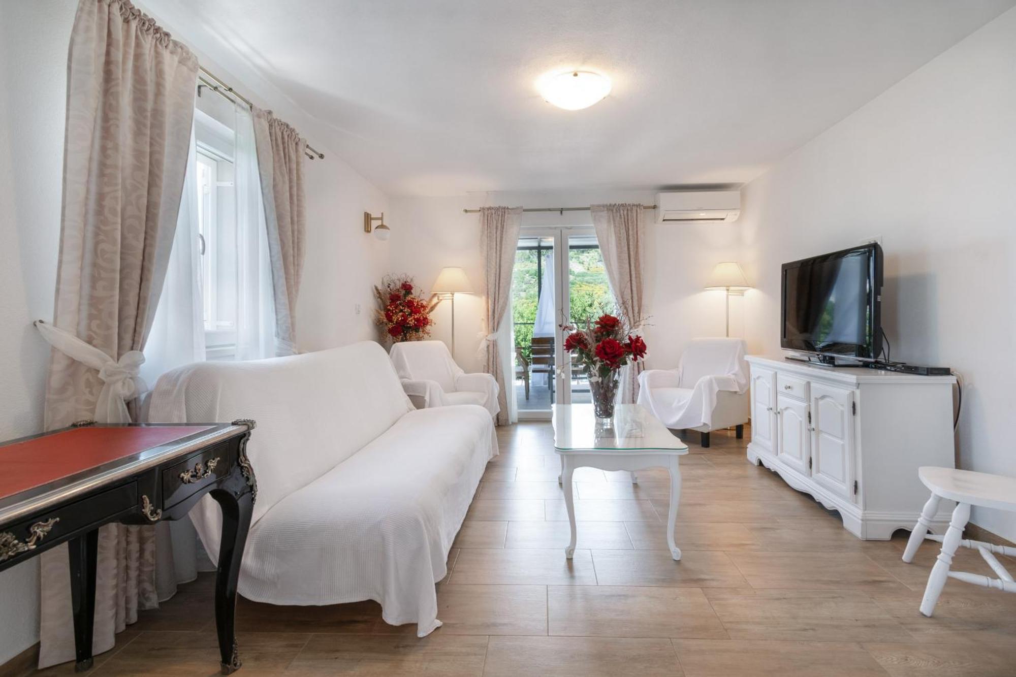 Villa With Sea View Подгора Экстерьер фото